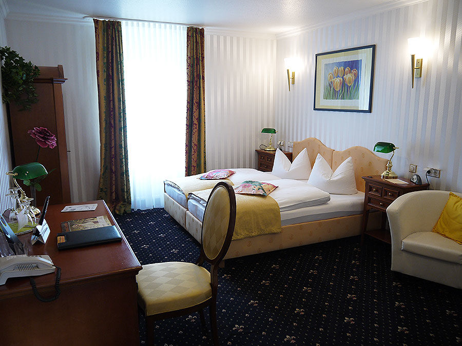 Landhotel Schwarzer Adler Suelzetal Habitación foto